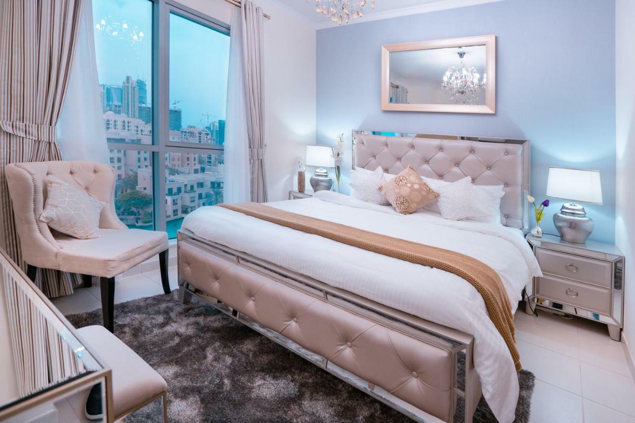 Elite Royal Apartment - Full Burj Khalifa & Fountain View - 2 Bedrooms And 1 Open Bedroom Without Partition Dubai Esterno foto